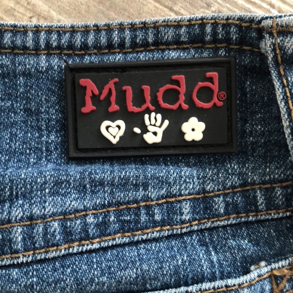 ❤️Mudd Denim size 7 Jean shorts. - Picture 3 of 8